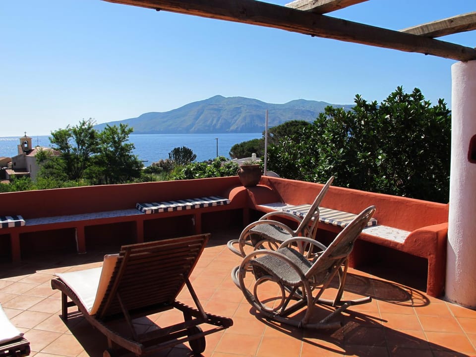 Day, Balcony/Terrace, Mountain view, Sea view
