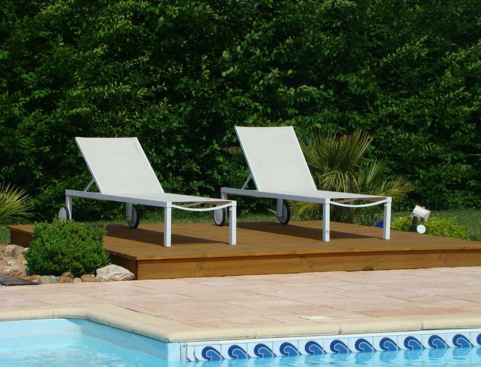 Swimming pool, Swimming pool