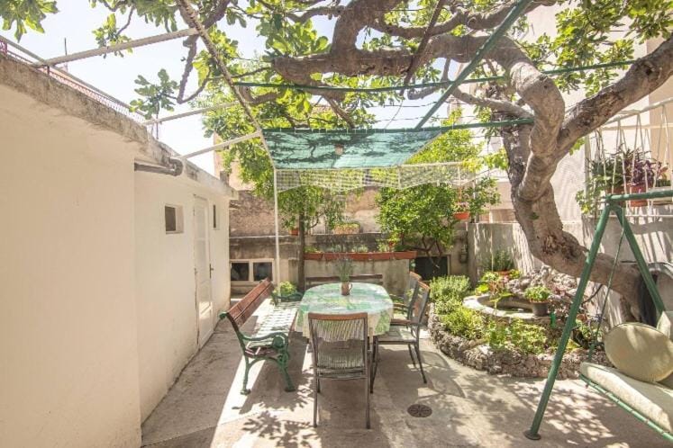 Apartmani Marko Apartment in Makarska