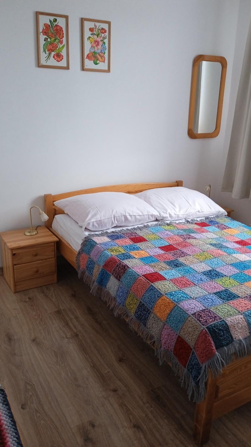 Bed, Other, Photo of the whole room, furniture