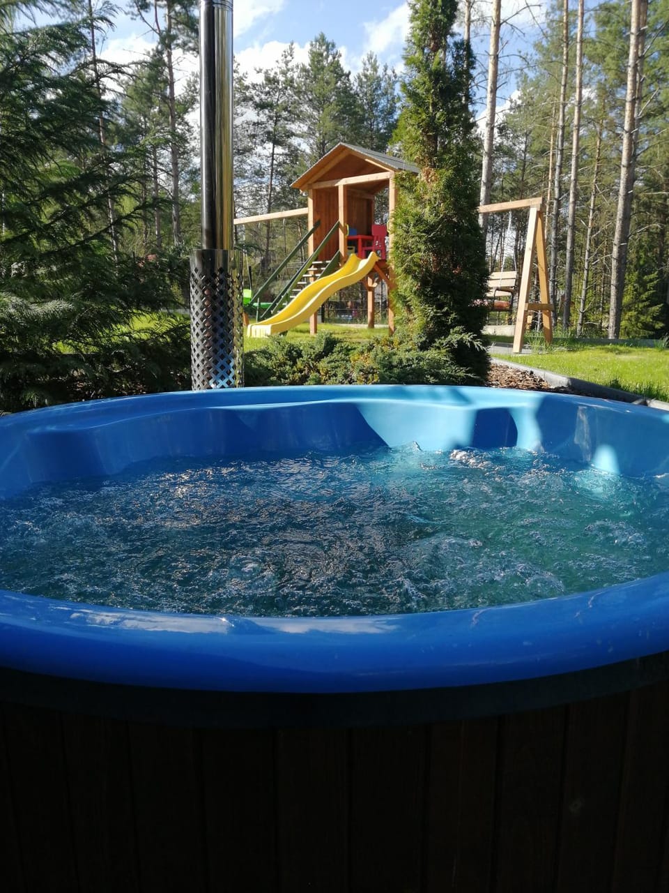 Domek Aleksander z basenem, banią ruską i sauną Nature lodge in Pomeranian Voivodeship