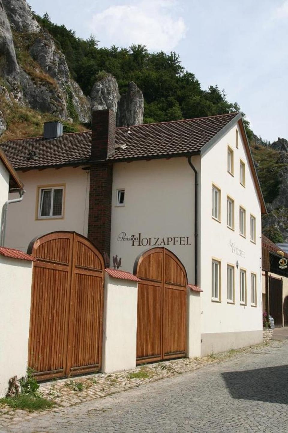 Facade/entrance