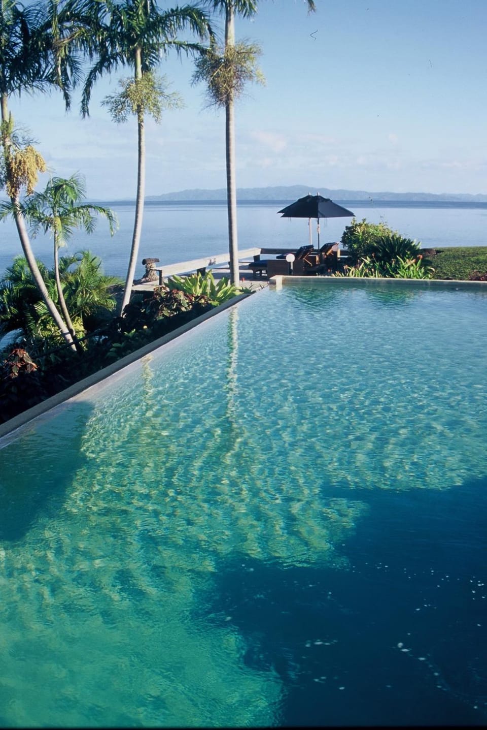 Day, Swimming pool