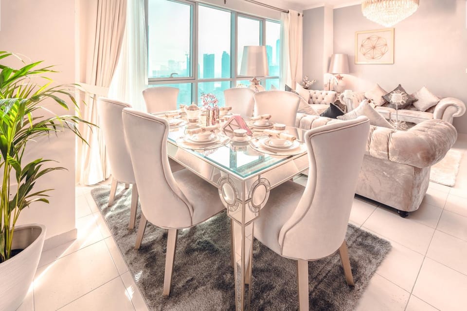Elite Royal Apartment - Burj Residences T7 - President Apartment in Dubai