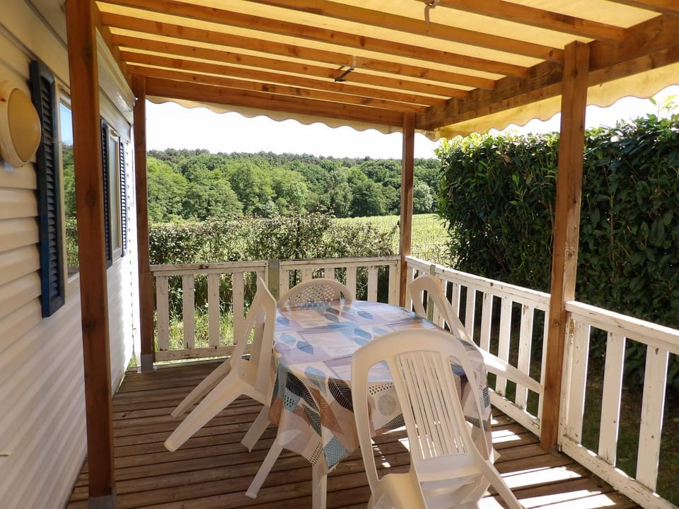 View (from property/room), Balcony/Terrace