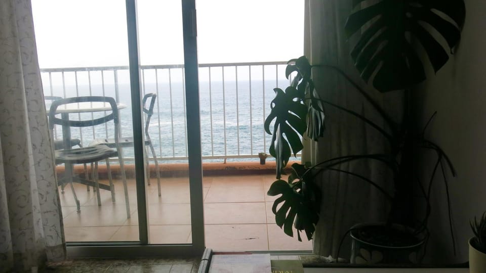 Property building, Nearby landmark, Natural landscape, Fishing, Snorkeling, Balcony/Terrace, Other, Beach, Hiking, Diving, Sea view, Area and facilities, children, young children, older children, group of guests, Open Air Bath, Public Bath, Family