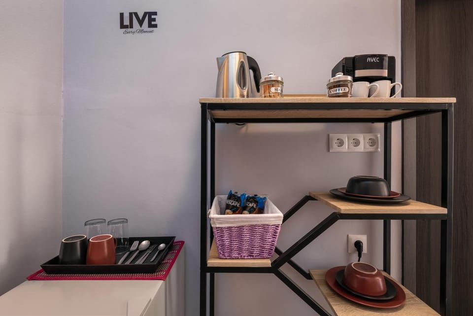 Coffee/tea facilities