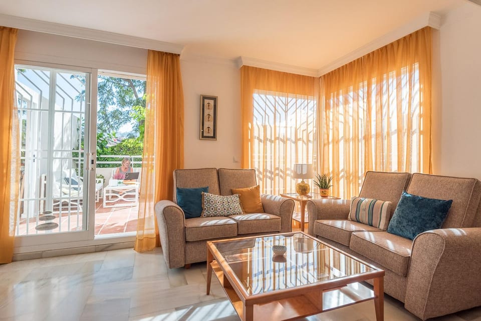 Balcony/Terrace, Living room, Seating area