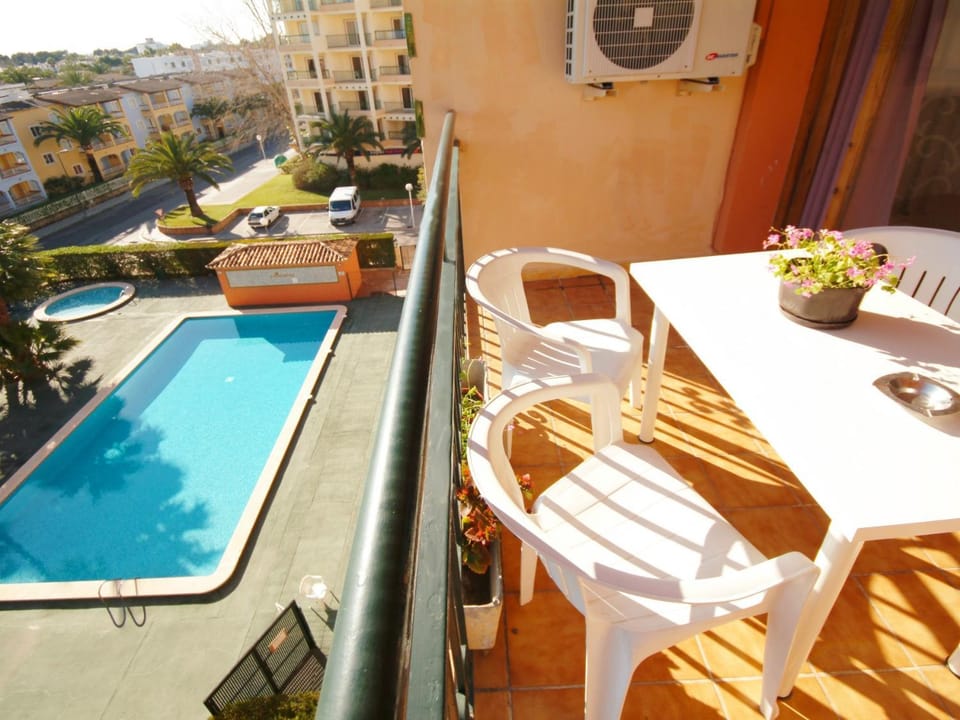 Balcony/Terrace, Other, Swimming pool