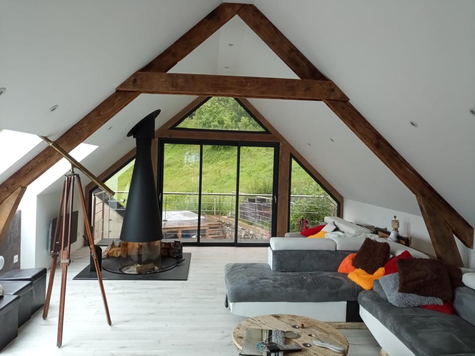 superbe grange rénovée Chalet in Aragon