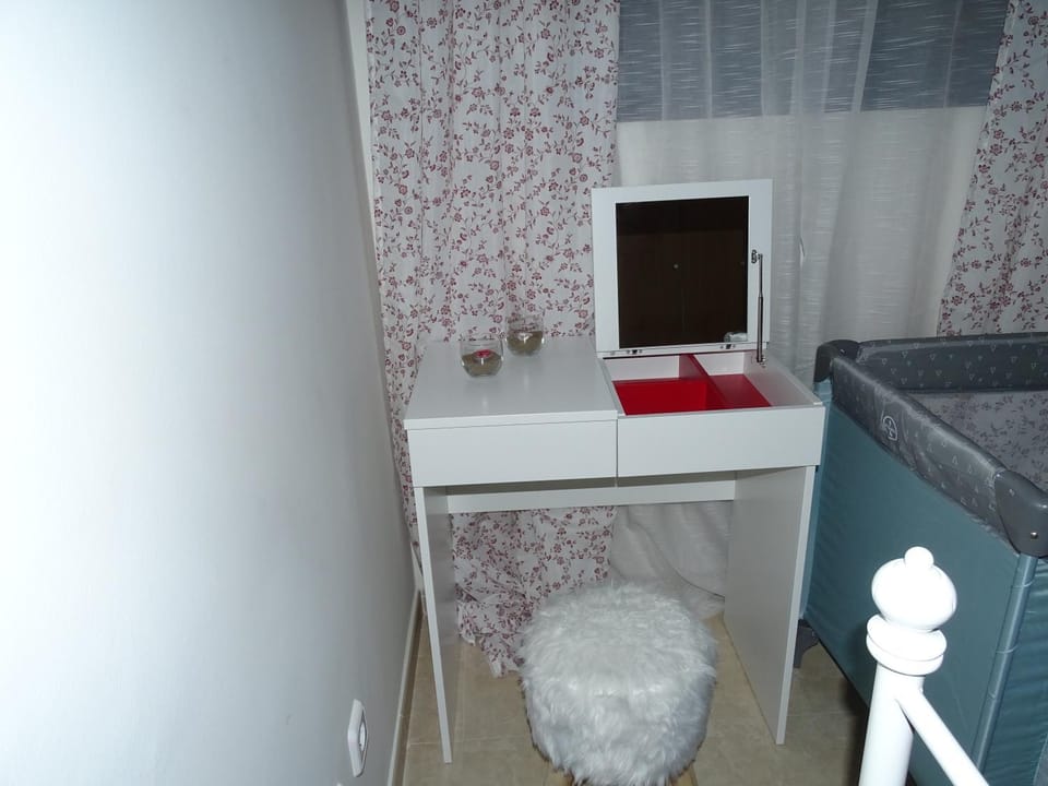 Decorative detail, Bedroom