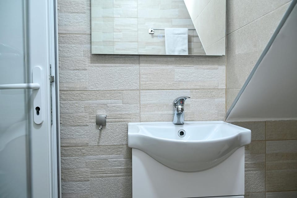 Apartments Porto Bjelila Apartment in Kotor Municipality