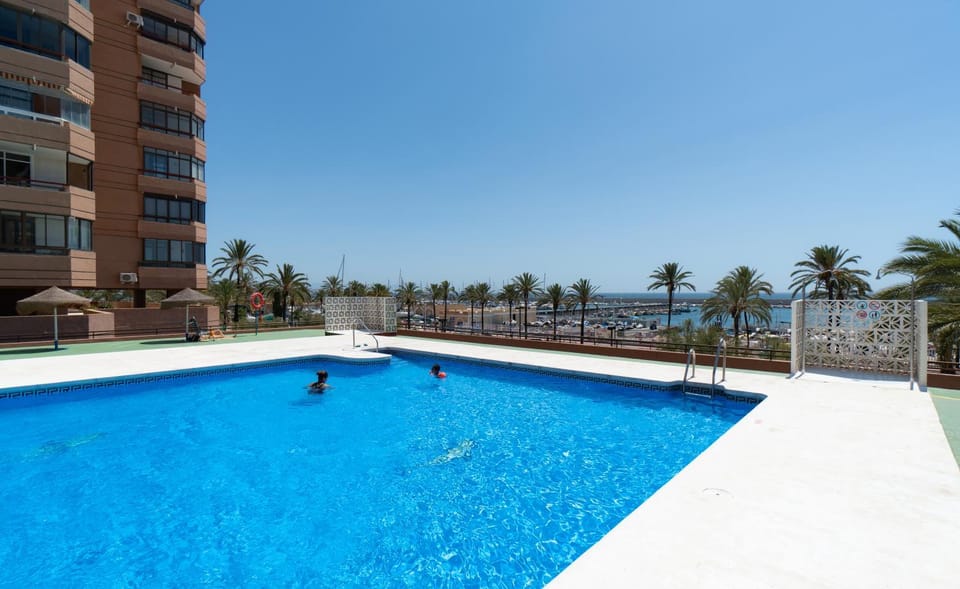 Day, Pool view, Sea view, Swimming pool, Swimming pool