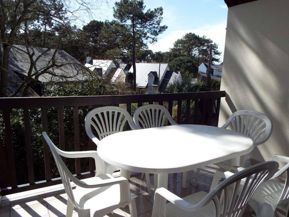 Duplex refait à neuf à Carnac - 3 chambres, balcon sud, parking, 300m de la plage - FR-1-477-145 Apartment in Carnac