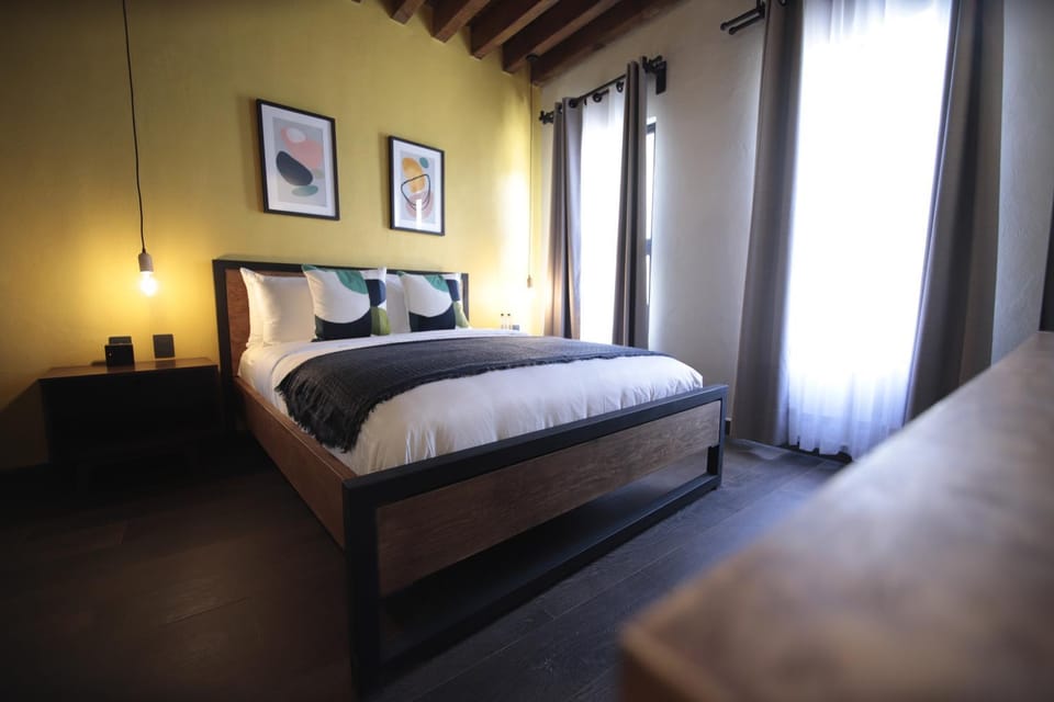 Bed, Photo of the whole room
