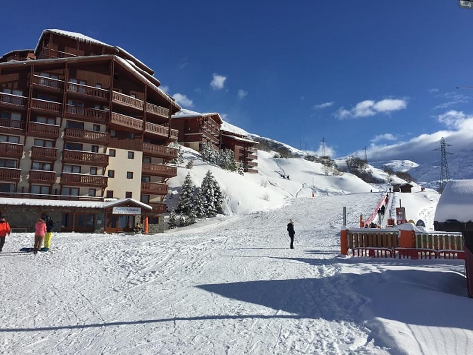 Superbe 2 pièces pour 4 pers avec balcon sud, aux pieds des pistes - FR-1-178-190 Apartment in Les Allues