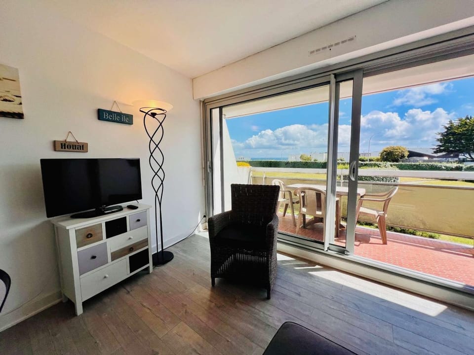 Charmant 2 pièces rénové à Quiberon avec balcon, parking et wifi, animaux admis - FR-1-478-88 Apartment in Quiberon