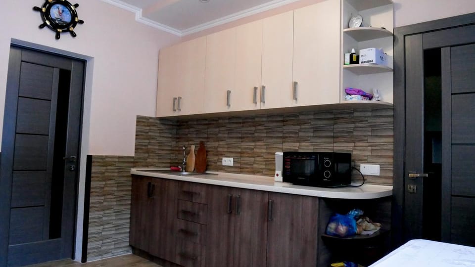 Kitchen or kitchenette, Communal kitchen, minibar, pet friendly, stove, Internal: Not applicable to any particular room