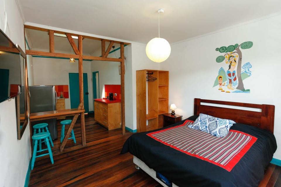 Casa Violeta Limón Apartment in Valparaiso