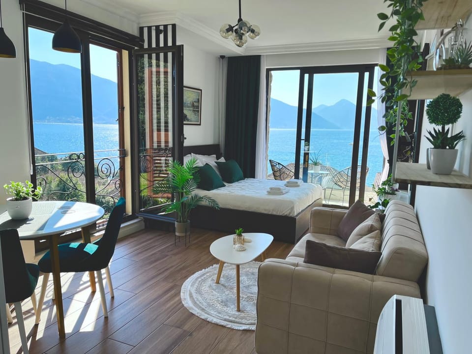 Vacanza, Sea view Apartment in Dobrota