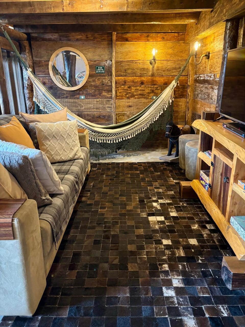 Communal lounge/ TV room