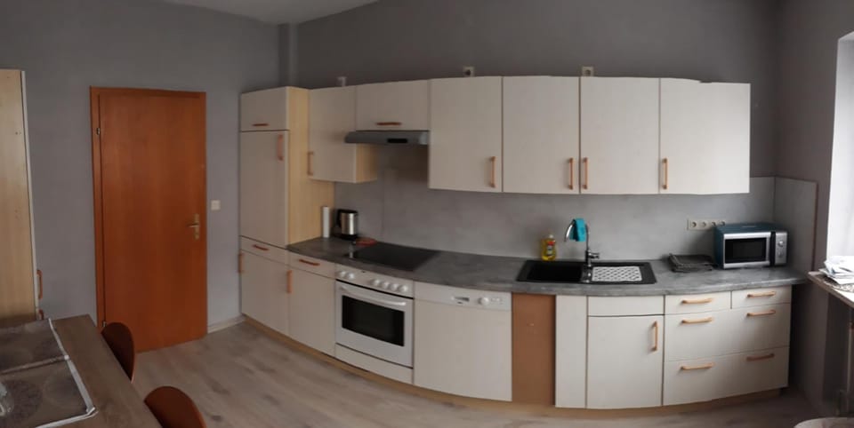 Pension Maks Bed and Breakfast in Thuringia, Germany