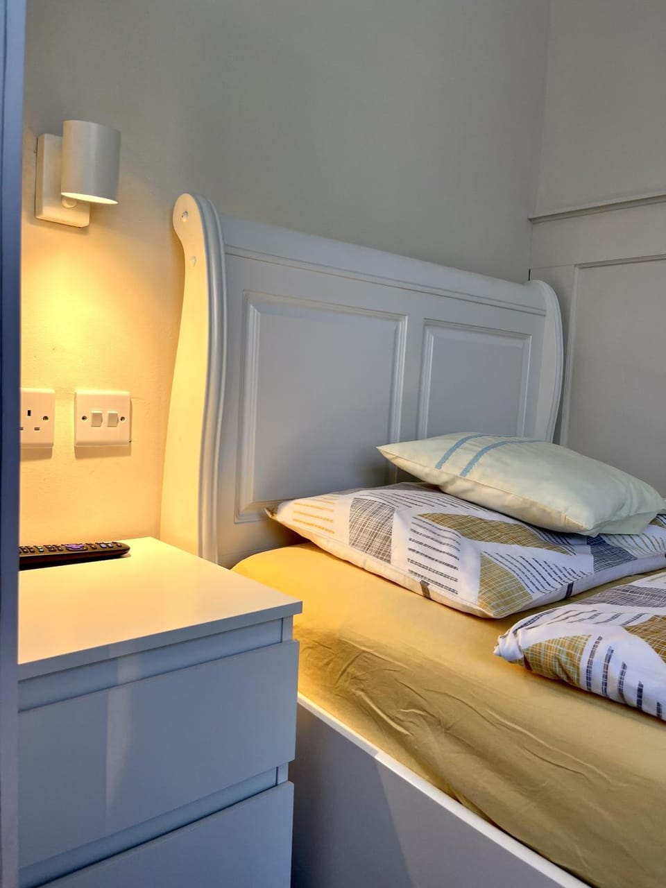 Bed, Bedroom
