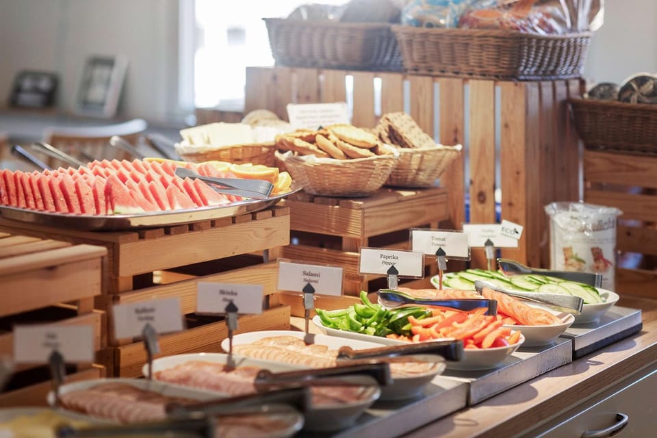 Buffet breakfast