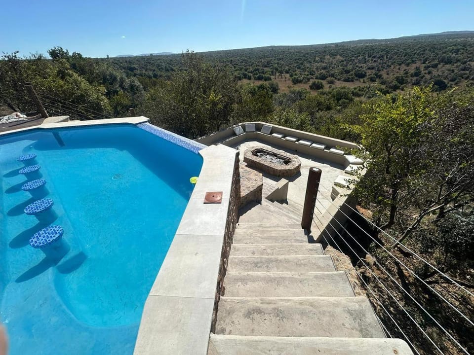 Pool view, Swimming pool, sunbed