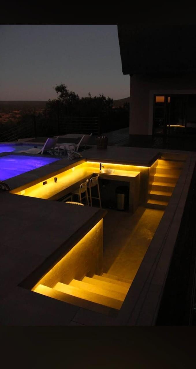 Night, Pool view, Swimming pool, sunbed