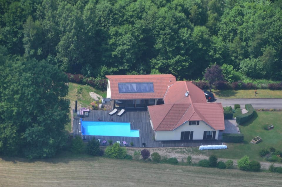 Property building, Bird's eye view, Pool view