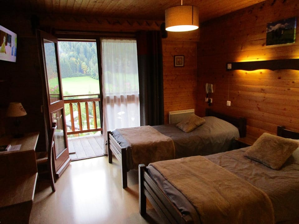 Hotel Le Ferraillon Hotel in Haute-Savoie