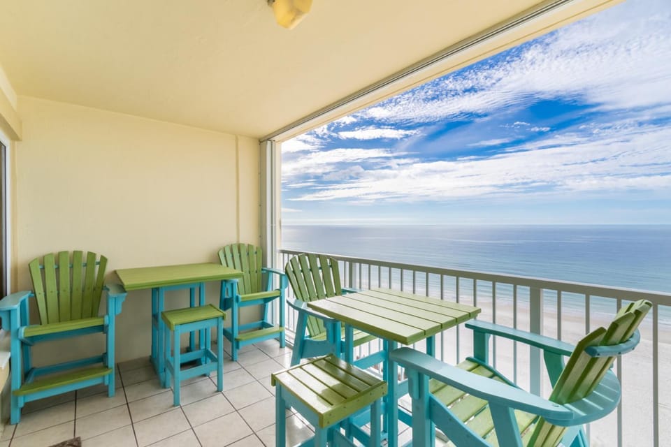 View (from property/room), Balcony/Terrace