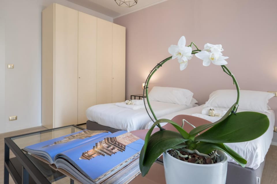 Decorative detail, Bedroom