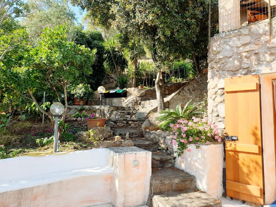 Appartamento Vasiliki House in Sardinia
