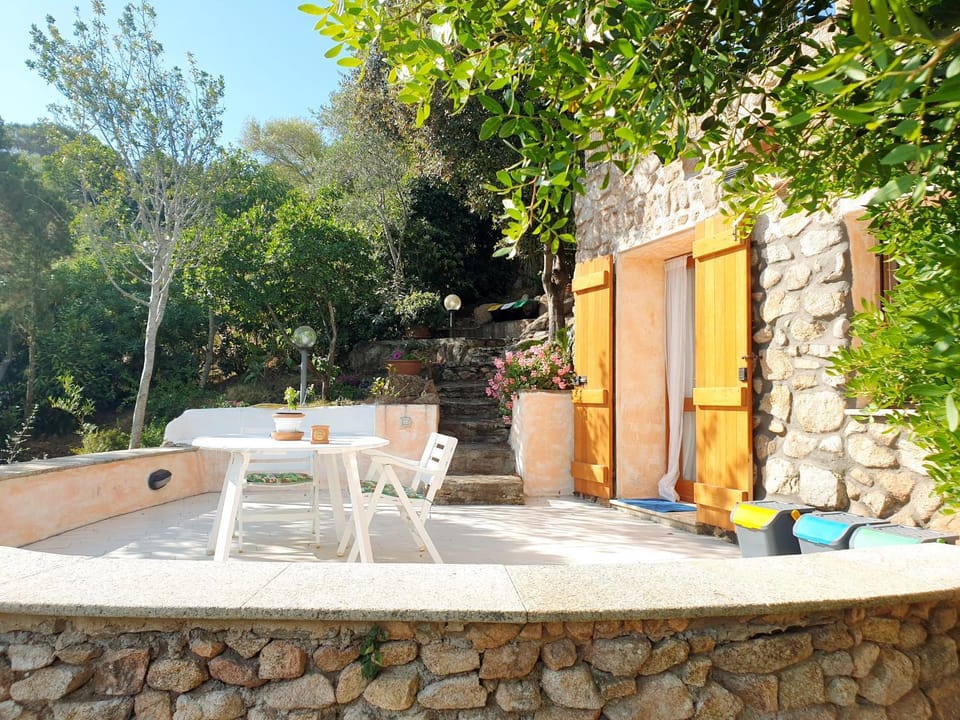 Appartamento Vasiliki House in Sardinia