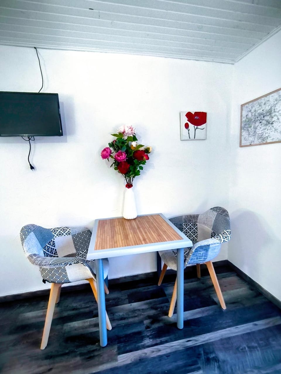 Studio Les coquelicots Apartment in Centre-Val de Loire