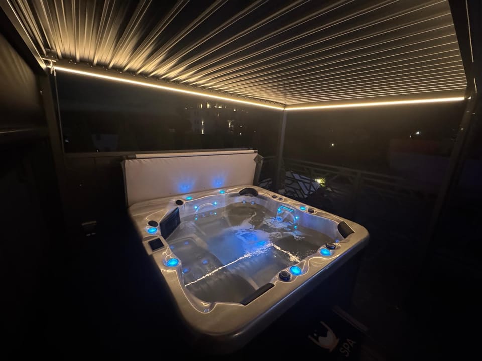 Hot Tub