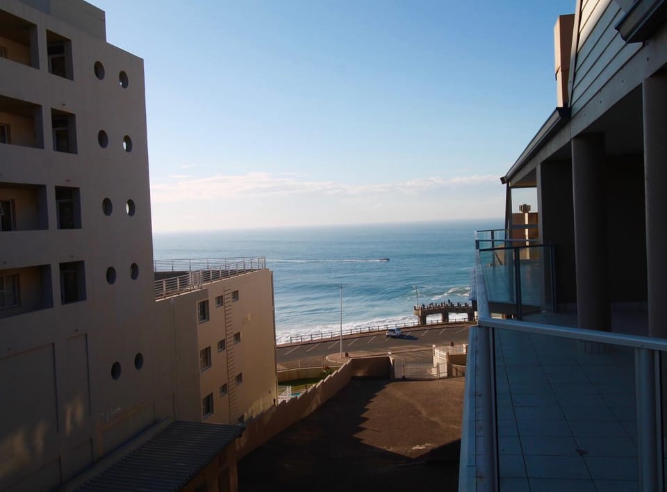 Day, Natural landscape, Balcony/Terrace, Sea view