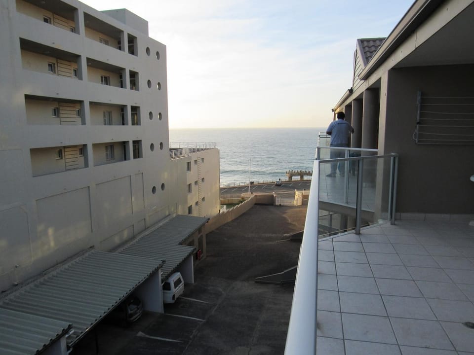 View (from property/room), Balcony/Terrace, Sea view