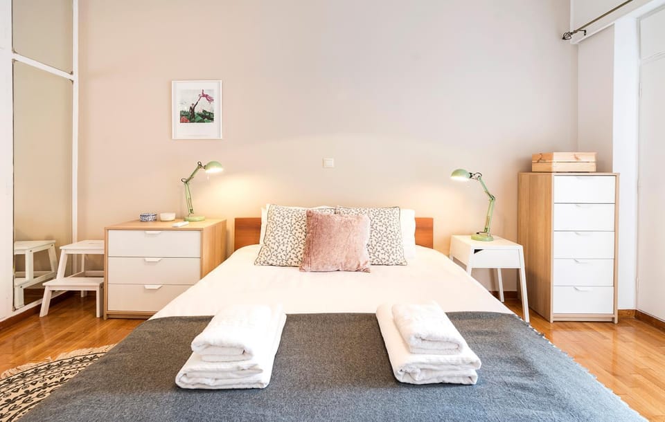 1 KM from The Acropolis 1 Bedroom Apt Apartment in Athens