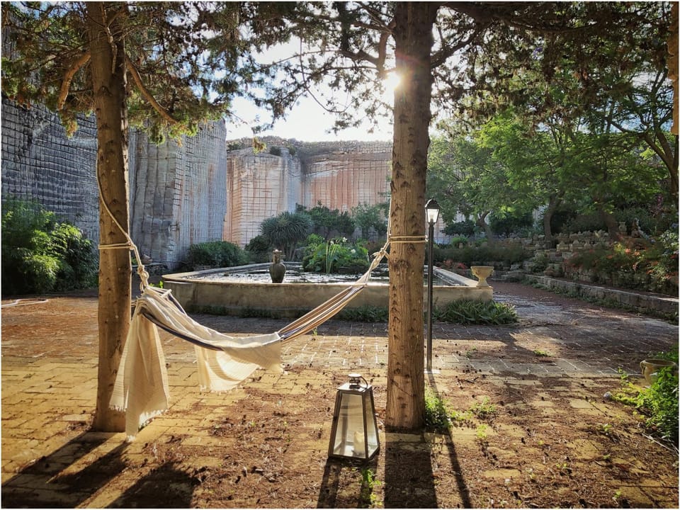 Garden, Garden view