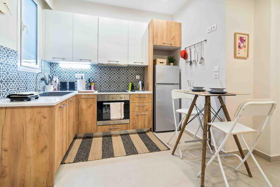 Athens' Top Location Romantic & Well Decor Shining Star Apartment in Athens