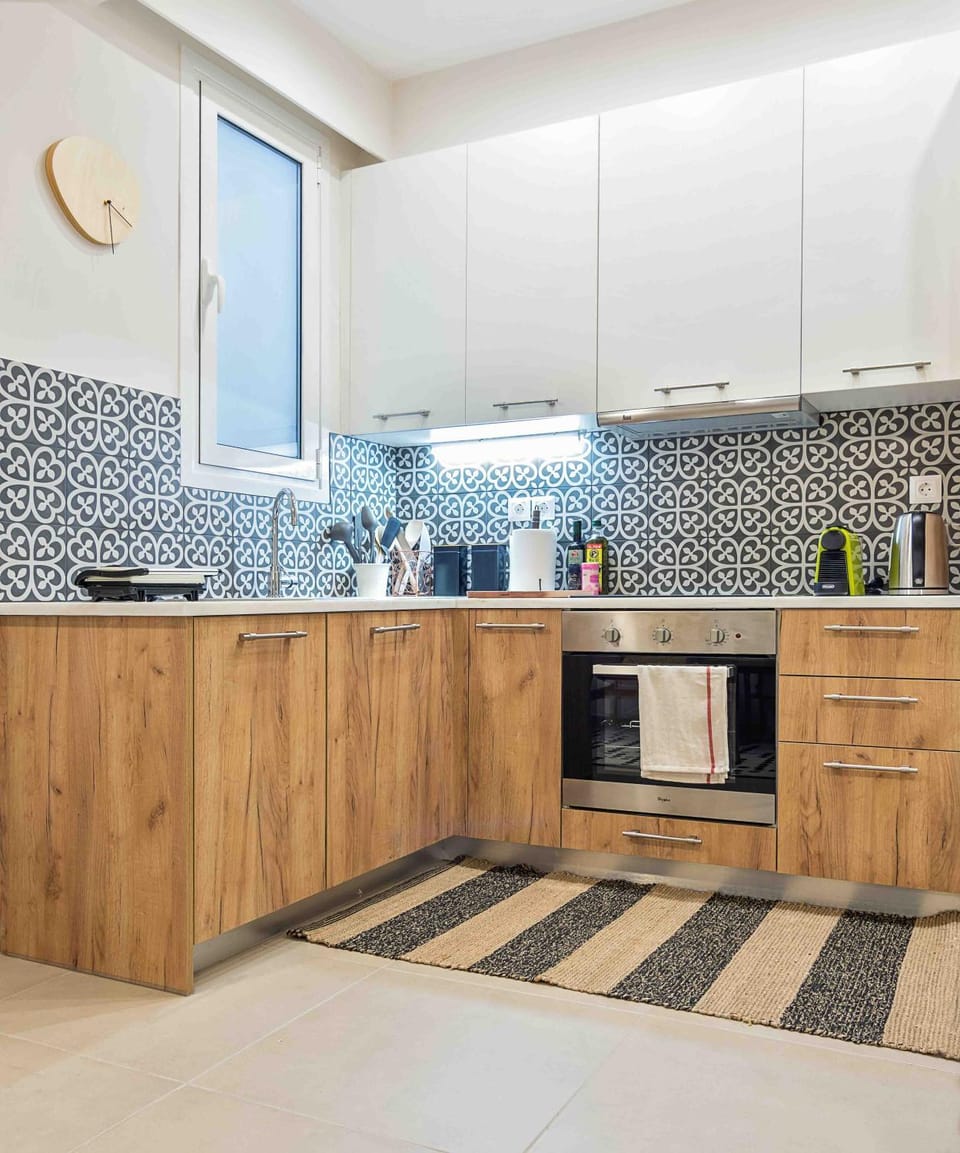 Athens' Top Location Romantic & Well Decor Shining Star Apartment in Athens