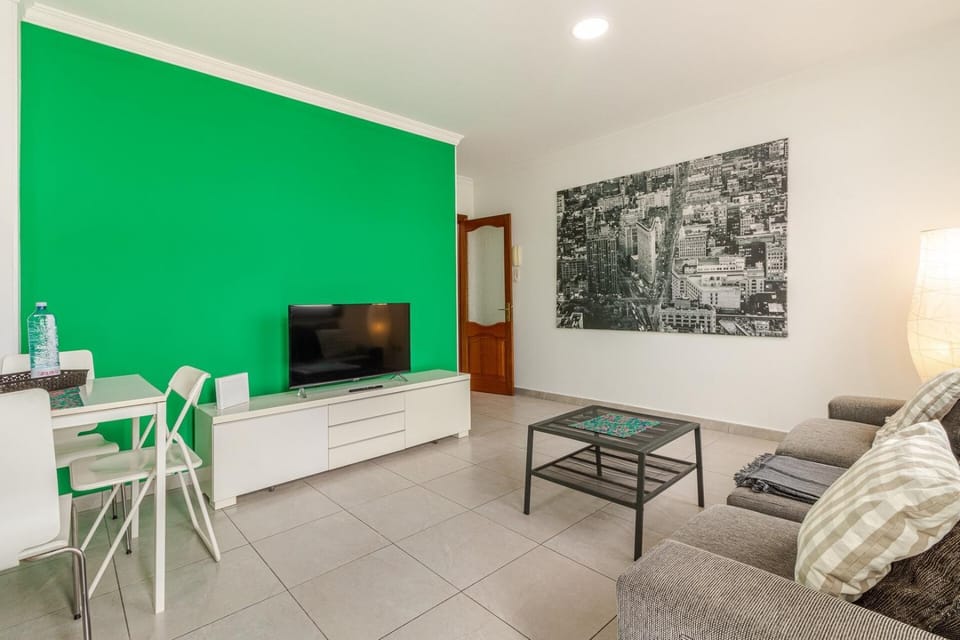 Nice Canteras - 2BDR - WiFi - Balcony Apartment in Las Palmas de Gran Canaria
