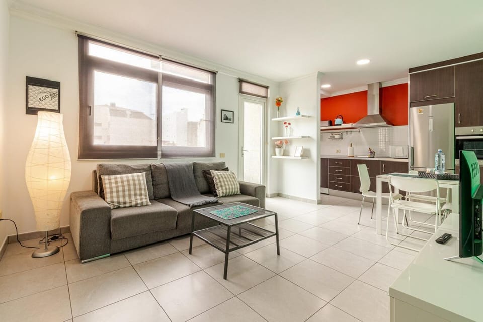 Nice Canteras - 2BDR - WiFi - Balcony Apartment in Las Palmas de Gran Canaria