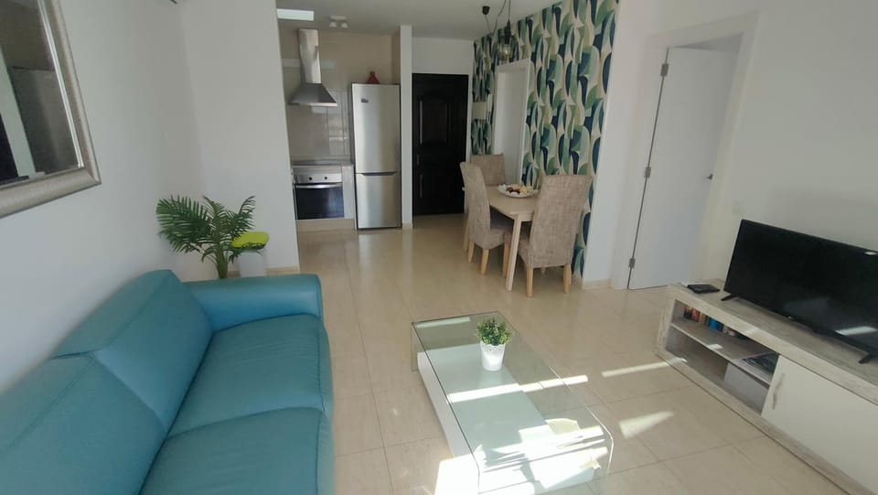 TV and multimedia, Living room, Dining area