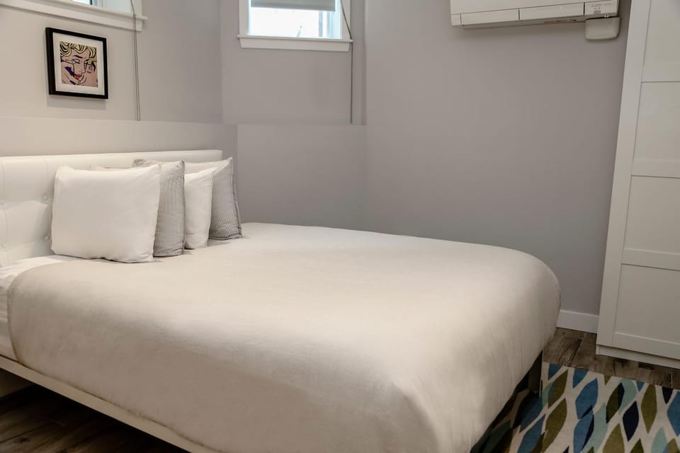 Bed, View (from property/room), Bedroom