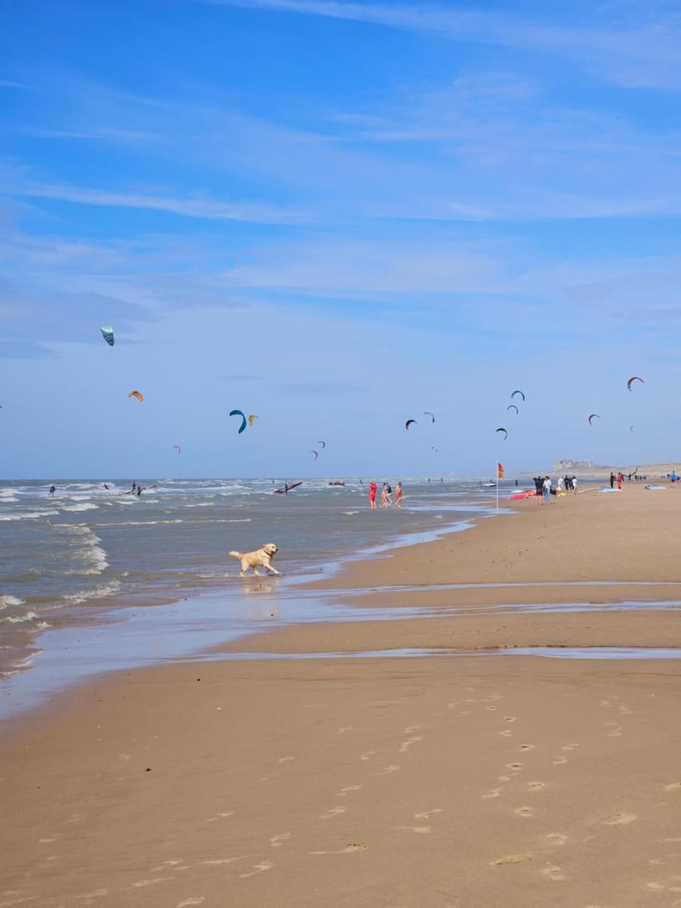 Nearby landmark, Off site, Day, Natural landscape, Beach