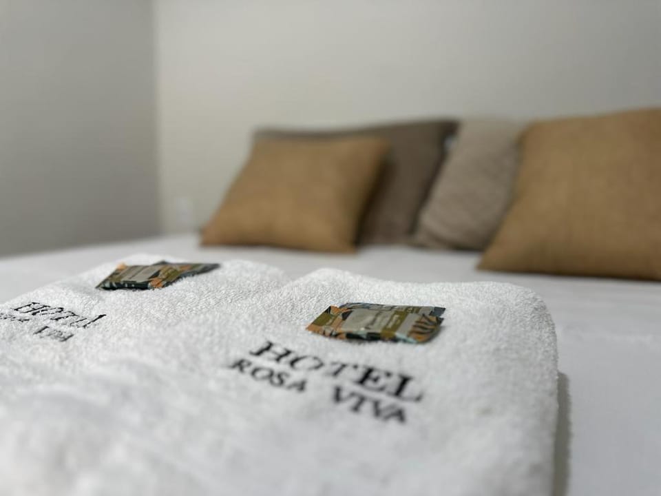 Bed, Photo of the whole room, towels